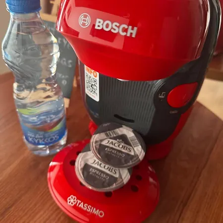 Modern N14 Kitchenette Private Bathroom