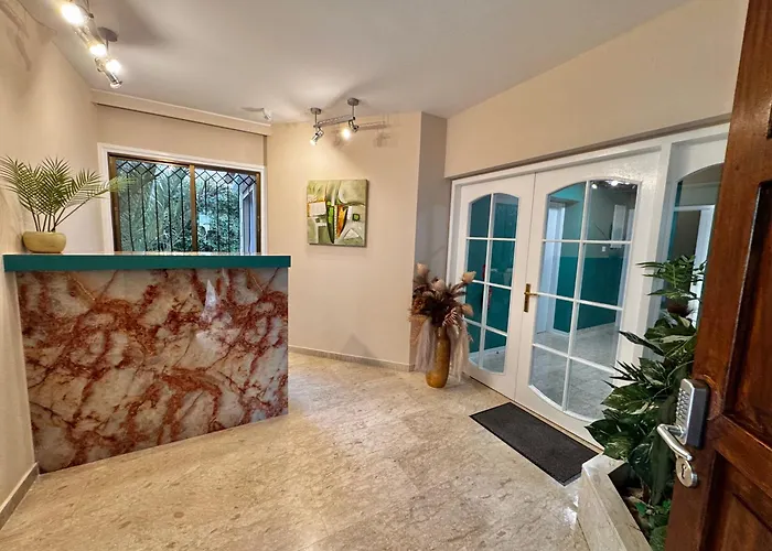 Daire Modern N14 Kitchenette Private Bathroom Limasol